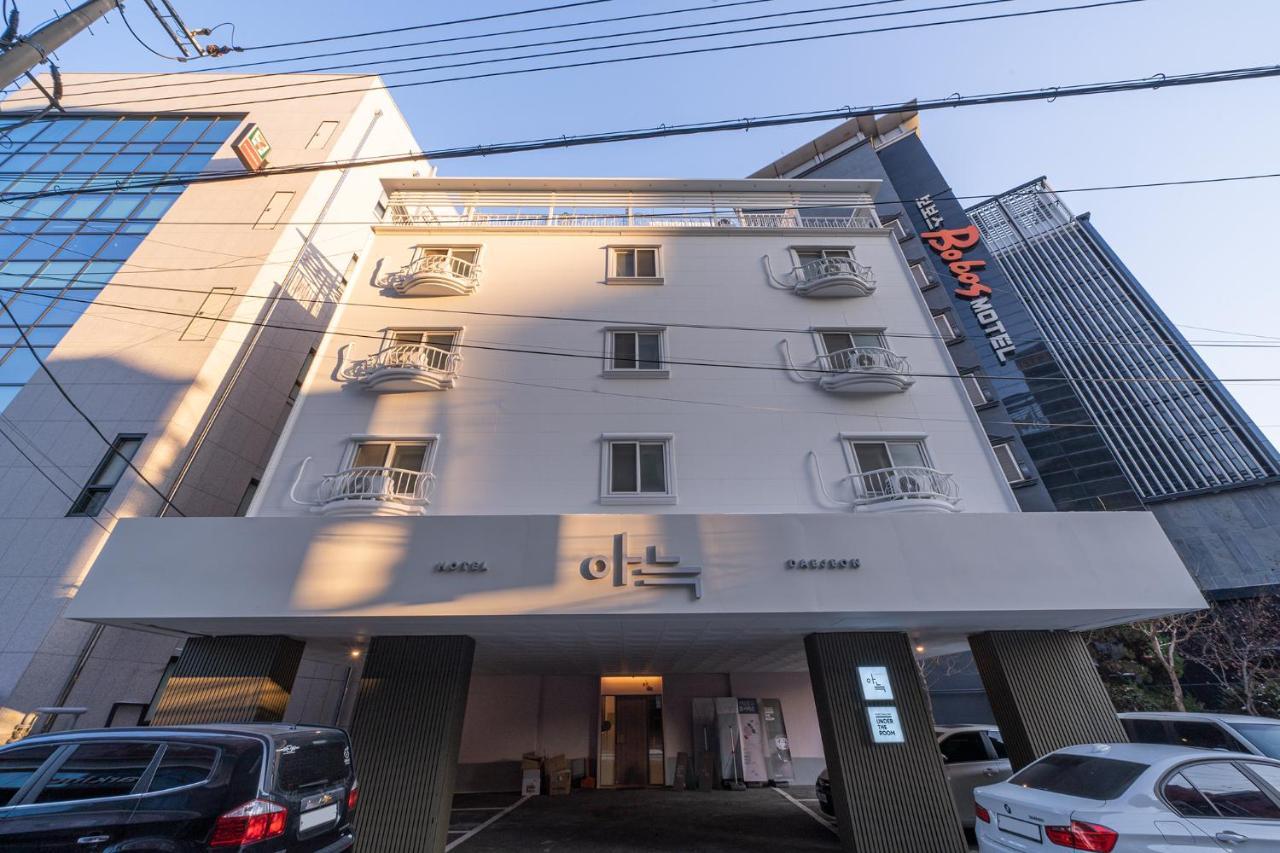 Aank Hotel Daejeon Yongjeon 1St Экстерьер фото